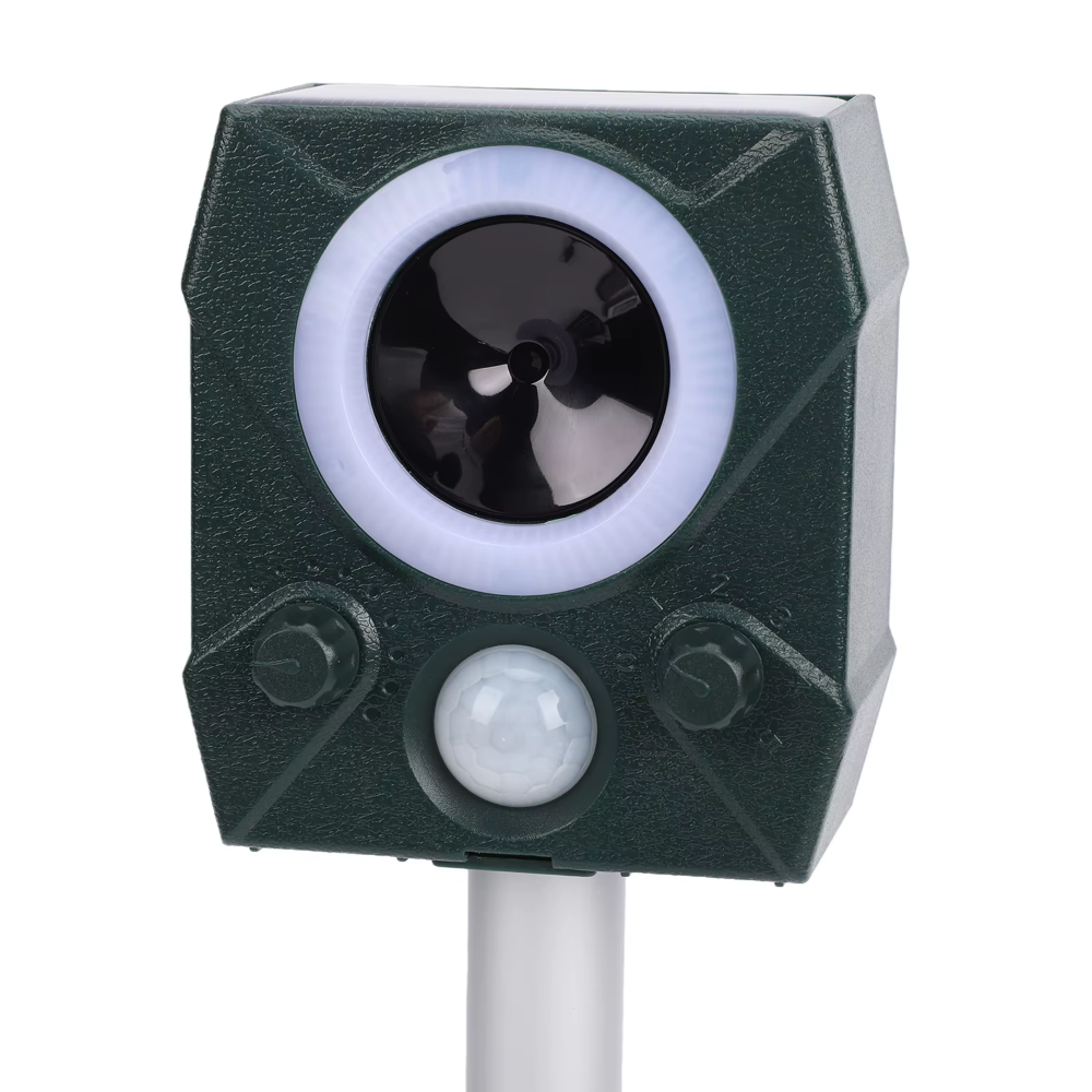 Professional Solar Fox & Animal Repeller – PIR Motion Detection